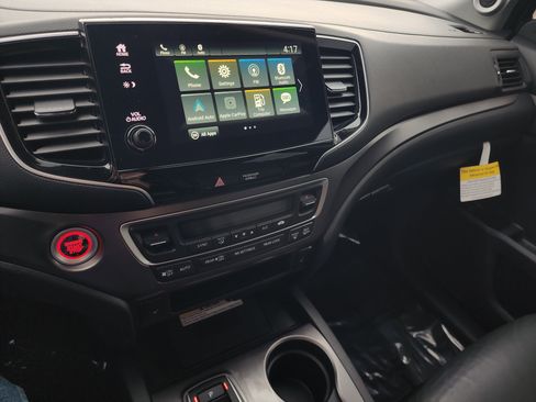 Used 2022 Honda Pilot Special Edition image 16