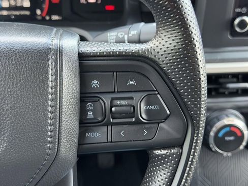 Used 2025 Toyota Tacoma SR w/ SR Upgrade Package AWD/4WD image 11