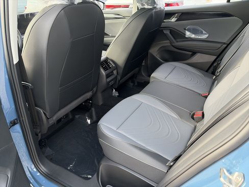 New 2026 Volkswagen Tiguan SE AWD/4WD image 12
