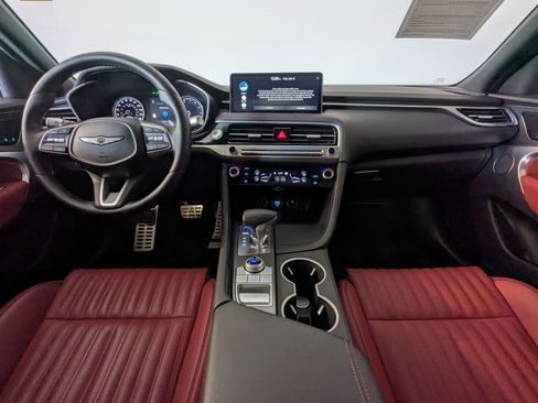 Used 2024 Genesis G70 2.5T w/ Sport Prestige Package image 5