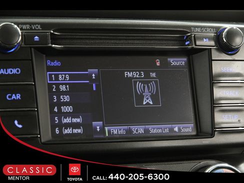 Used 2014 Toyota RAV4 LE image 10