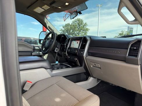 Used 2019 Ford F250 XLT w/ XLT Value Package AWD/4WD image 36