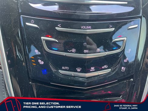 Used 2020 Cadillac Escalade ESV Premium Luxury RWD image 24
