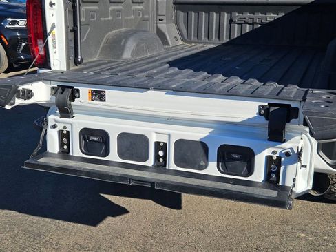 Used 2022 GMC Sierra 3500 AT4 w/ AT4 Premium Plus Package image 35