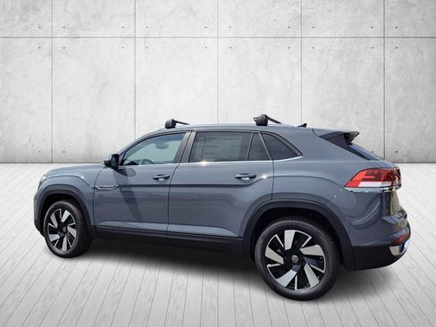 New 2026 Volkswagen Atlas Cross Sport SE image 7