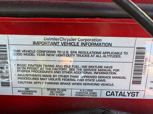 Used 2000 Jeep Cherokee Sport AWD/4WD image 35