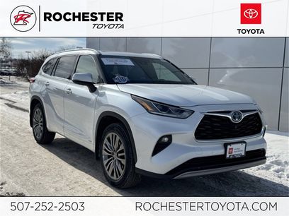 Certified 2022 Toyota Highlander Platinum
