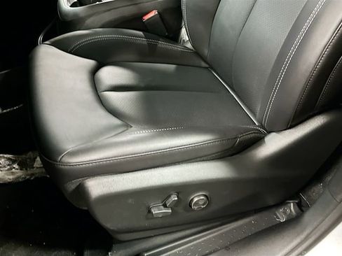 New 2026 Chrysler Pacifica Select image 20