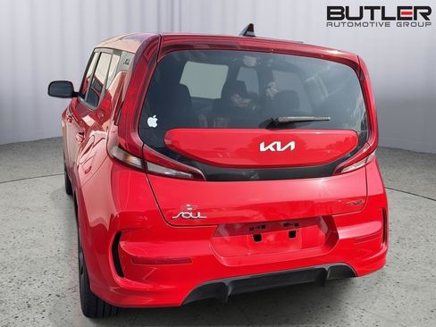 Used 2022 Kia Soul GT-Line FWD image 9