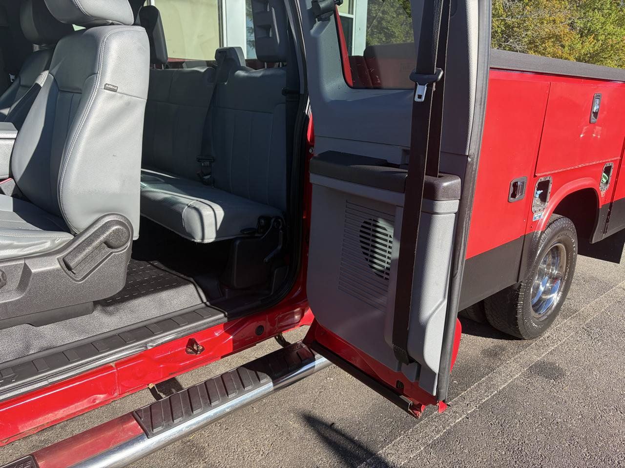 Used 2014 Ford F350 XL w/ Power Equipment Group AWD/4WD image 23