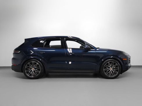 Certified 2026 Porsche Cayenne S AWD/4WD image 13