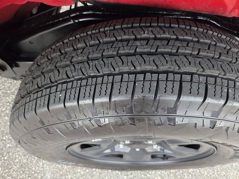 Used 2016 Jeep Wrangler Sport AWD/4WD image 6