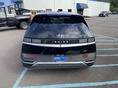Certified 2023 Hyundai Ioniq 5 SEL AWD/4WD image 4