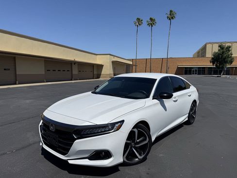 Used 2022 Honda Accord Sport Special Edition image 3