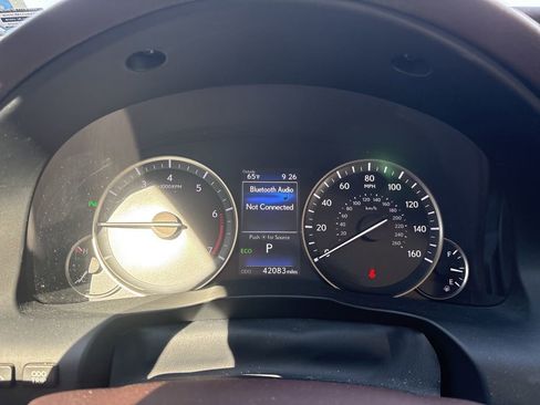 Used 2016 Lexus ES 350 w/ Luxury Package w/Wood Trim image 13