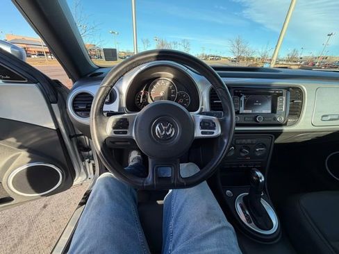 Used 2012 Volkswagen Beetle 2.5 image 13