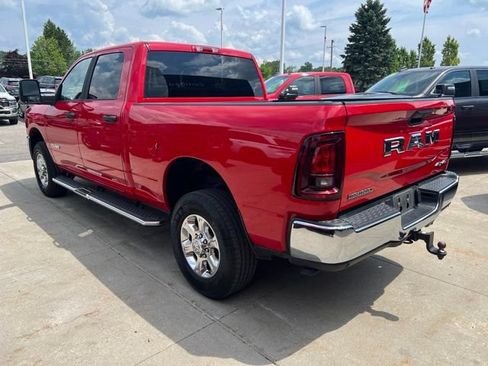 Certified 2026 RAM 2500 Big Horn AWD/4WD image 4