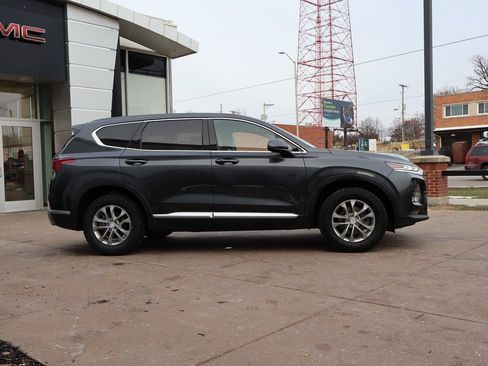 Used 2020 Hyundai Santa Fe SEL image 8