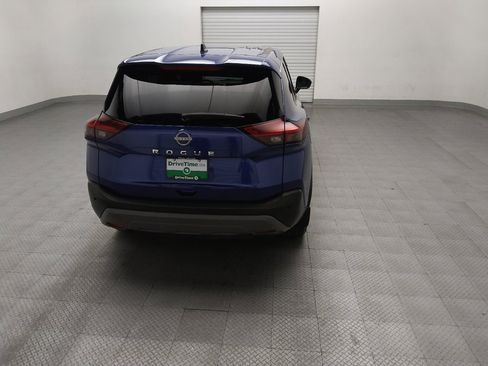 Used 2022 Nissan Rogue S FWD image 7