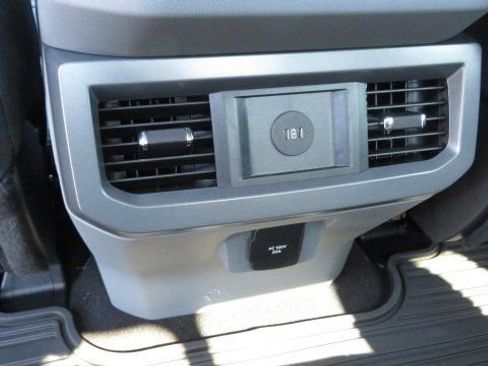 New 2026 Ford F350 XLT w/ XLT Premium Package AWD/4WD image 16