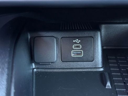 Used 2025 Ford Bronco Sport Outer Banks w/ Outer Banks Tech Package+ image 13