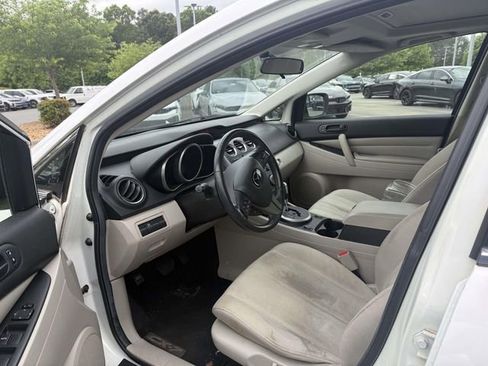 Used 2011 MAZDA CX-7 i Sport w/ Convenience Pkg FWD image 3