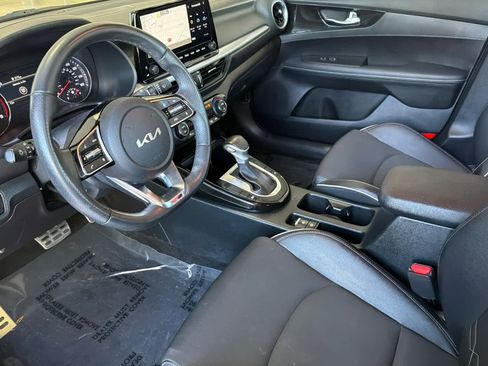 Used 2024 Kia Forte GT-Line FWD image 11