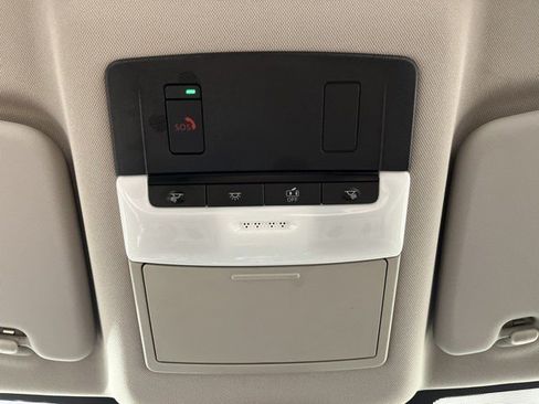 Used 2026 Nissan Rogue SV FWD image 29