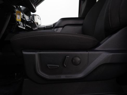 Used 2019 Ford F150 XLT w/ Equipment Group 302A Luxury AWD/4WD image 22