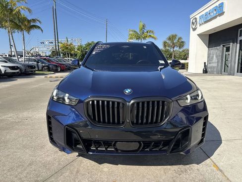 Used 2024 BMW X5 xDrive40i w/ M Sport Package AWD/4WD image 29