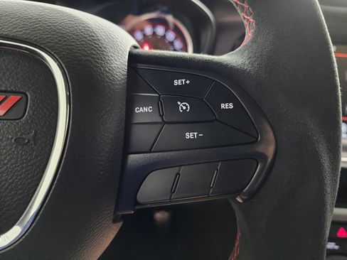 Used 2017 Dodge Challenger R/T Scat Pack RWD image 18