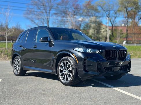 Certified 2025 BMW X5 M60i w/ Climate Comfort Package AWD/4WD image 6