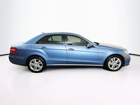 Used 2011 Mercedes-Benz E 350 Sedan image 10