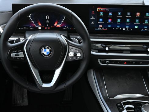 Used 2026 BMW X5 xDrive40i w/ Premium Package image 14