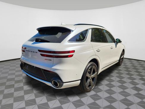 Used 2025 Genesis GV70 3.5T Sport w/ Sport Advanced Package AWD/4WD image 4