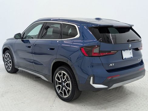 Used 2025 BMW X1 xDrive28i w/ Convenience Package AWD/4WD image 3