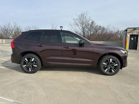 New 2026 Volvo XC60 B5 Plus w/ Protection Package Premier AWD/4WD image 9