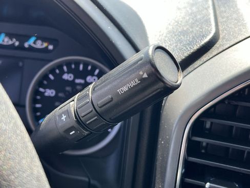 Used 2019 Ford F250 XLT w/ XLT Premium Package image 29