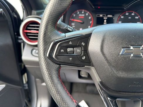 Used 2024 Chevrolet Trax RS w/ Driver Confidence Package FWD image 26