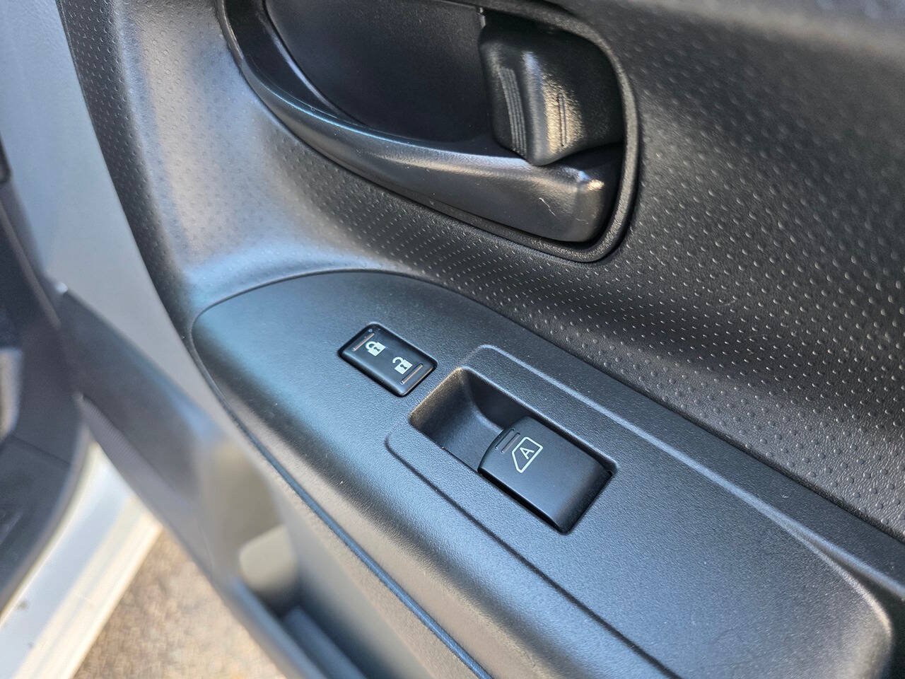 Used 2021 Nissan NV200 FWD image 25