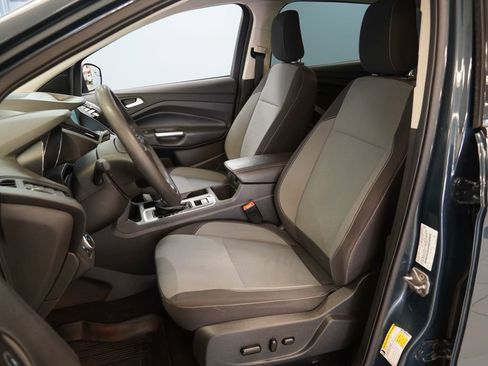 Used 2019 Ford Escape SE AWD/4WD image 3