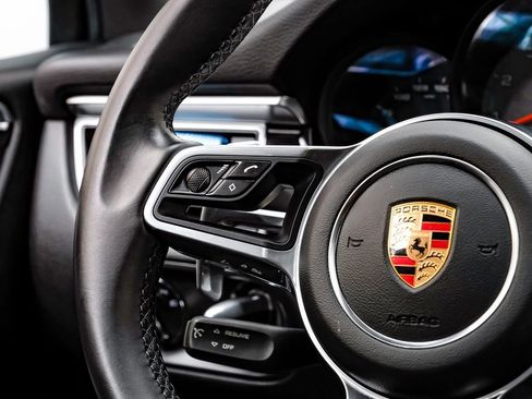 Used 2017 Porsche Macan S image 15