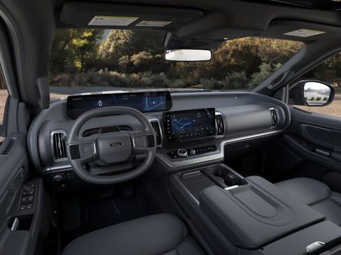 New 2026 Ford Expedition Max Platinum AWD/4WD image 9