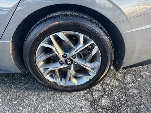 Used 2023 Hyundai Sonata SEL w/ Convenience Package image 16