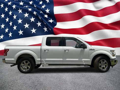 Used 2015 Ford F150 XLT w/ Equipment Group 301A Mid RWD image 5