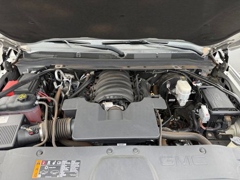 Used 2019 GMC Yukon XL Denali image 20