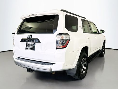 Used 2022 Toyota 4Runner TRD Off-Road AWD/4WD image 7
