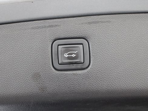 Used 2023 Chevrolet Blazer RS w/ Enhanced Convenience Package FWD image 26