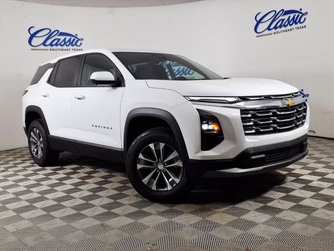 New 2026 Chevrolet Equinox LT w/ Convenience Package II image 1