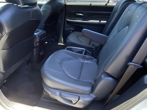 Certified 2024 Toyota Grand Highlander AWD Hybrid image 23